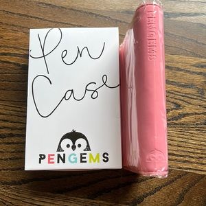 PenGems coral scuba pen case. Holds 12 pens. Never used.